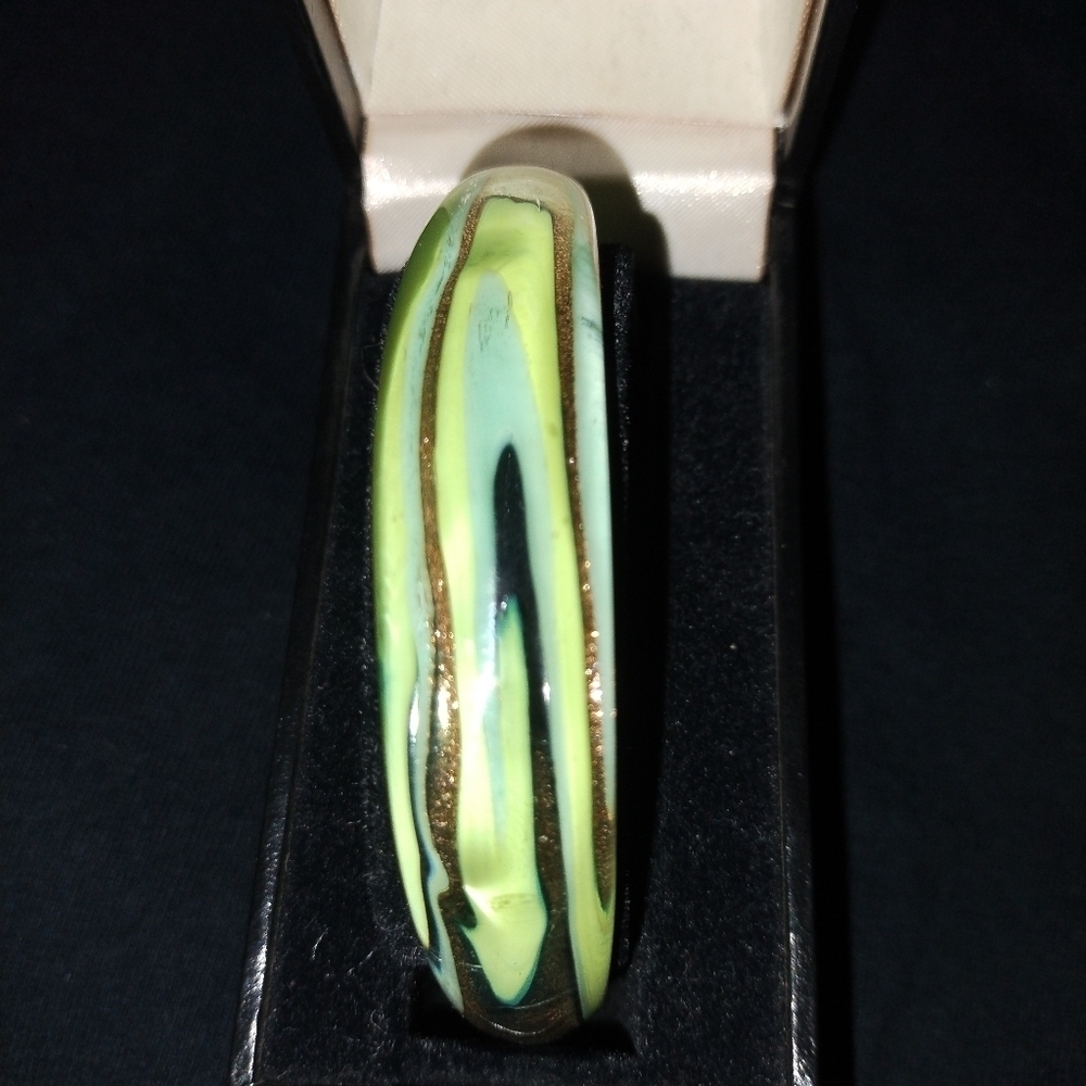 Vintage glass jewelry - Picture 6 of 8